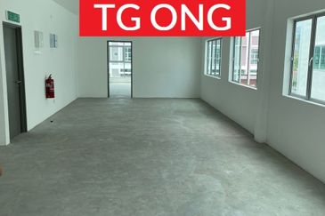 Pusat Perniagaan Juru Avenue