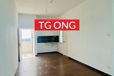 Signature 2 Move in Condition Fan Light Ready near Evoke Mydin