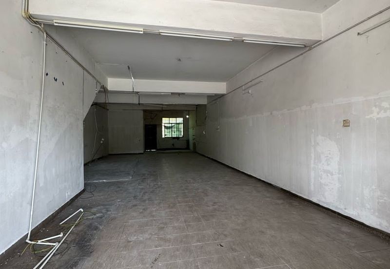 Pusat Perniagaan Juru Avenue