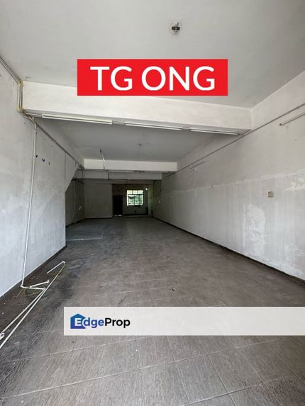 Hot units facing Mainroad High Visibility Rare units near Clinic , Penang, Juru