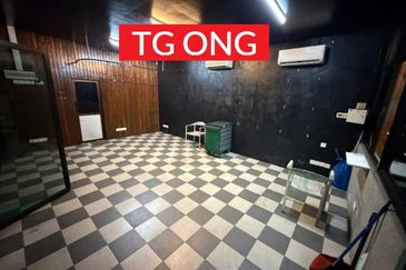 Pusat Perniagaan Juru Avenue