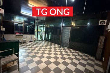 Pusat Perniagaan Juru Avenue