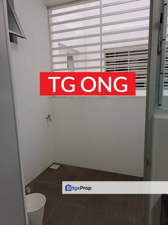 Kelisa near Evoke Meritus Walking to Hospital , Penang, Seberang Jaya