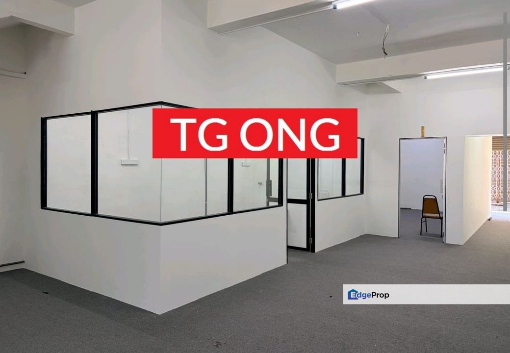 Ground Floor Facing Mainroad Desa Damai High Visibility near DIY, Penang, Bukit Minyak