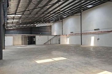 1.5 Storey Detached Factory At Taman Industri Makmur Kulim For Rent