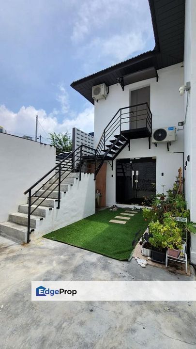 LANDED RENT AT JALAN CHOONG LYE HOCK GOOD 2 STOREY SEMI-D GOOD CONDITION WORTH BUY , Penang, Tanjung Bungah