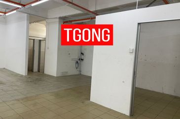 Facing Mainroad Ground Floor High Visibility near F&B Area Rare Units 