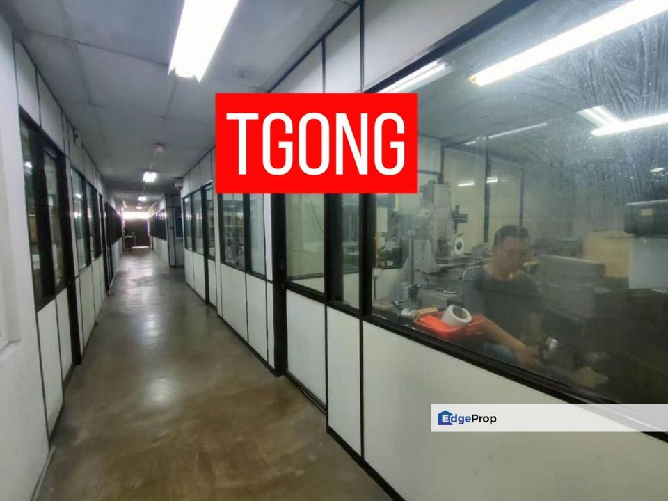 1.5 Storey Semi Detached Light Industry at Bayan Lepad Industrial Park Well Maintained Friendly Owner, Penang, Bayan Lepas