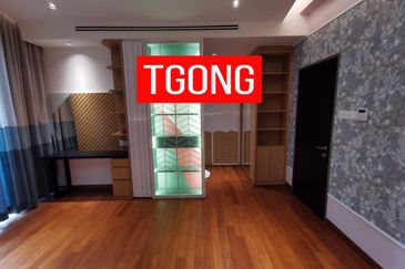 LANDED SALE BUTTERWORTH FULL RENOVATED ORANGE GARDEN 