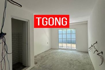 LANDED RENT 1 STOREY BUNGALOW AT JALAN PINHORN ORIGINAL CONDITION RARE IN MADKER 13099 SQFT RM620 PER SQFT