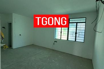 LANDED RENT 1 STOREY BUNGALOW AT JALAN PINHORN ORIGINAL CONDITION RARE IN MADKER 13099 SQFT RM620 PER SQFT