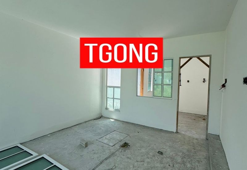 LANDED RENT 1 STOREY BUNGALOW AT JALAN PINHORN ORIGINAL CONDITION RARE IN MADKER 13099 SQFT RM620 PER SQFT