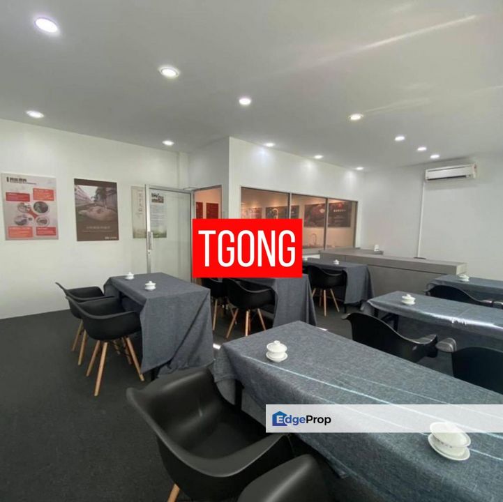 SHOP LOT SALE 2 STOREY AT JALAN KELAWAI TOP CONDITION SELL WITH GOOD PROFILE TENANT FACING MAIN ROAD , Penang, Georgetown