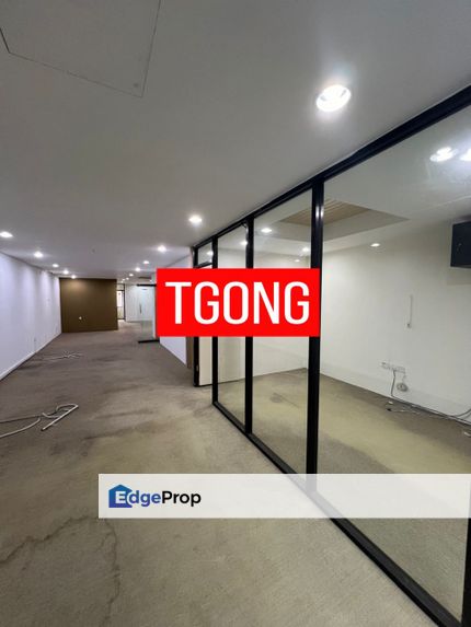 1st Floor Facing Mainroad Beside Bank High Visibility nearby Honda , Penang, Butterworth