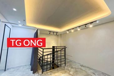 Pusat Perniagaan Alma