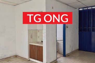 Pusat Perniagaan Jalan Raja Uda