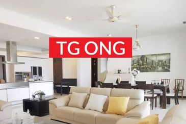 Infinity Beachfront Super Condominium