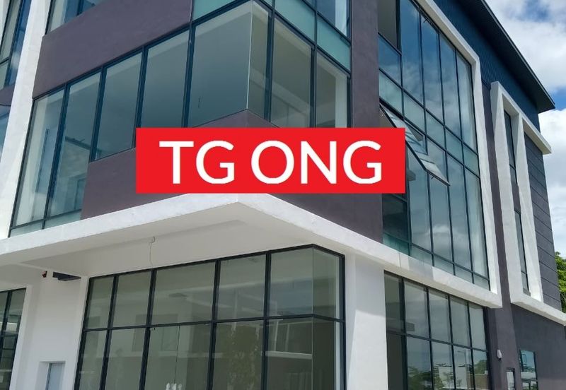 Kawasan Perniagaan Simpang Ampat