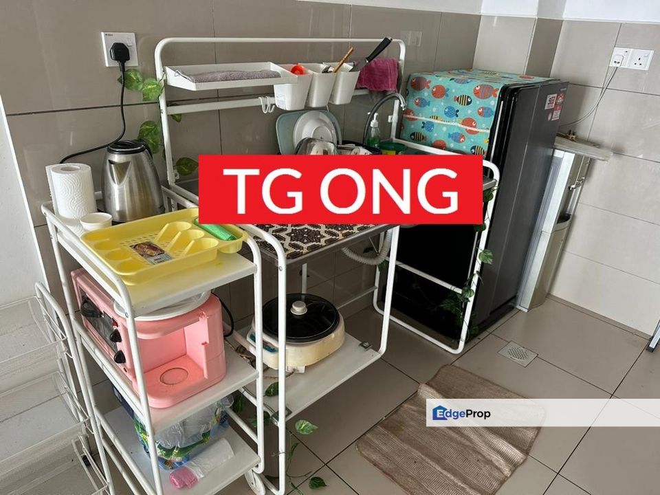 Woodsbury Hot Units near Wellesley Luminari 1 Carpark, Penang, Butterworth