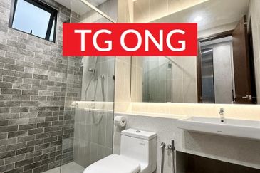 Queens Residences @ Queens Waterfront