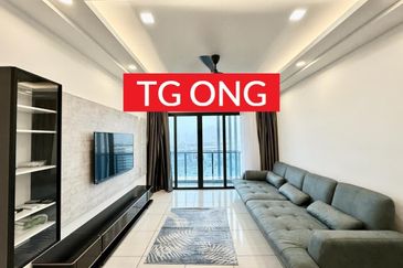 Queens Residences @ Queens Waterfront