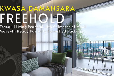 Linari Freehold Elit Condo - 2 Parking - Balkoni Luas - Sangat dekat jalankaki ke MRT 🚅 