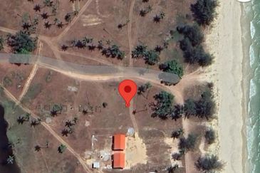 Tanah Tepi Pantai Melawi