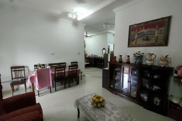 Banglo Mahligai Melor