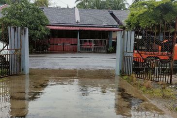 Banglo Mahligai Melor