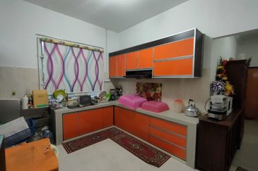 Banglo Mahligai Melor