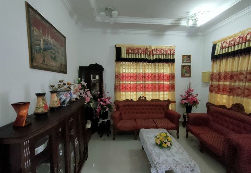 Banglo Mahligai Melor