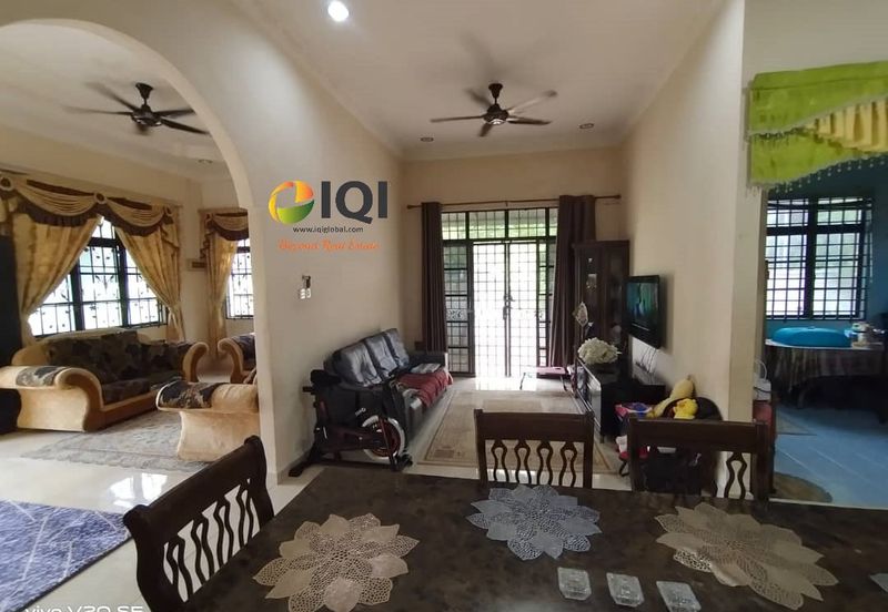 Kampung Binjai, Kedai Mulong