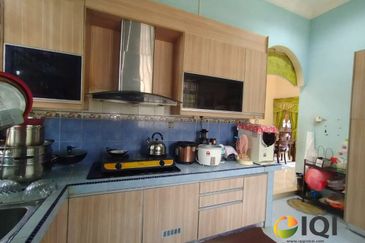 Kampung Binjai, Kedai Mulong