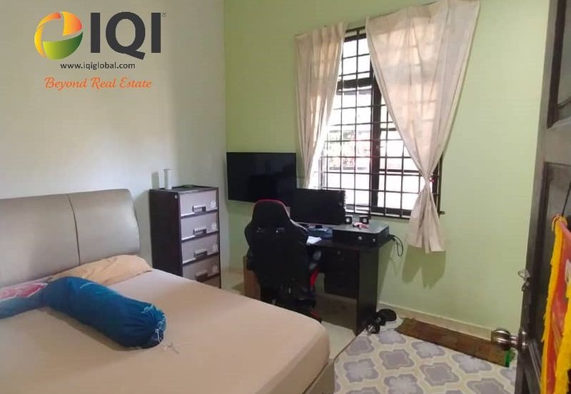 Kampung Binjai, Kedai Mulong