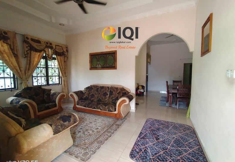 Kampung Binjai, Kedai Mulong