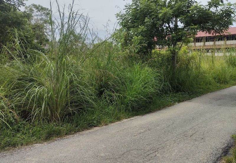 Tanah Lot Banglo Melor