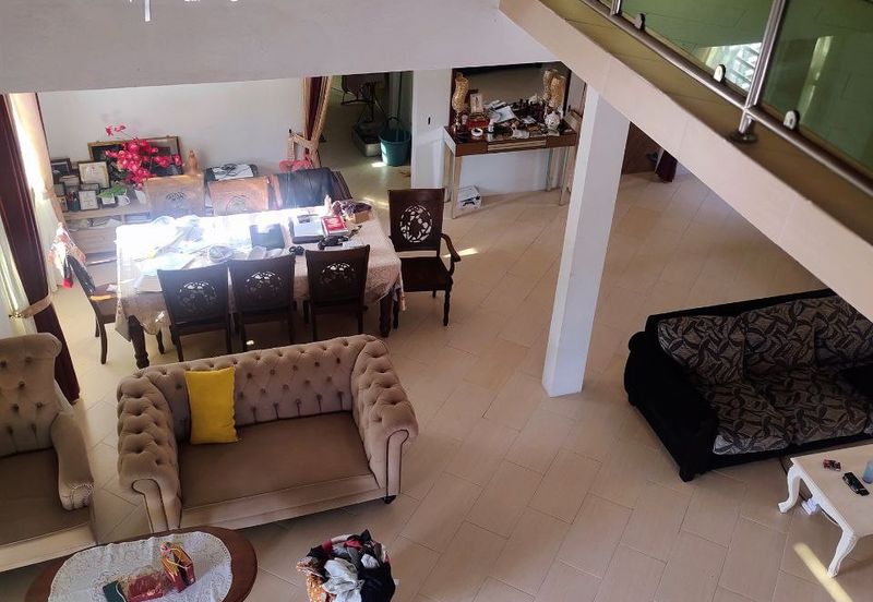 Banglo Kg Tualang Kuala Krai