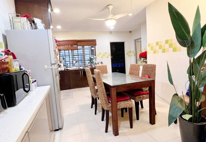 Puchong Bandar Puteri 6, Double storey Terrace for sale