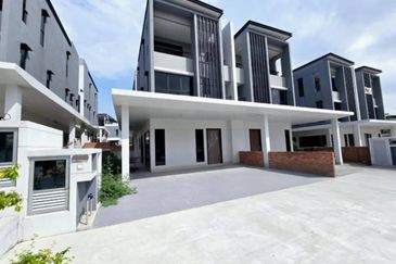 Bromelia Bukit Puchong