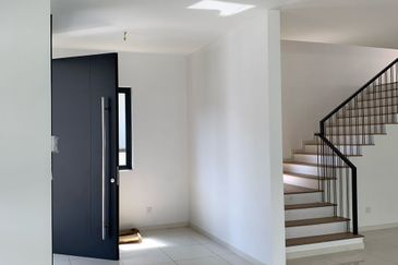 Freesia Residences @ Tropicana Aman