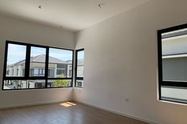 Freesia Residences @ Tropicana Aman