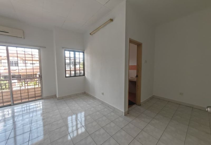 Bandar Bukit Puchong, BP 11