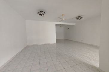 Bandar Bukit Puchong, BP 11