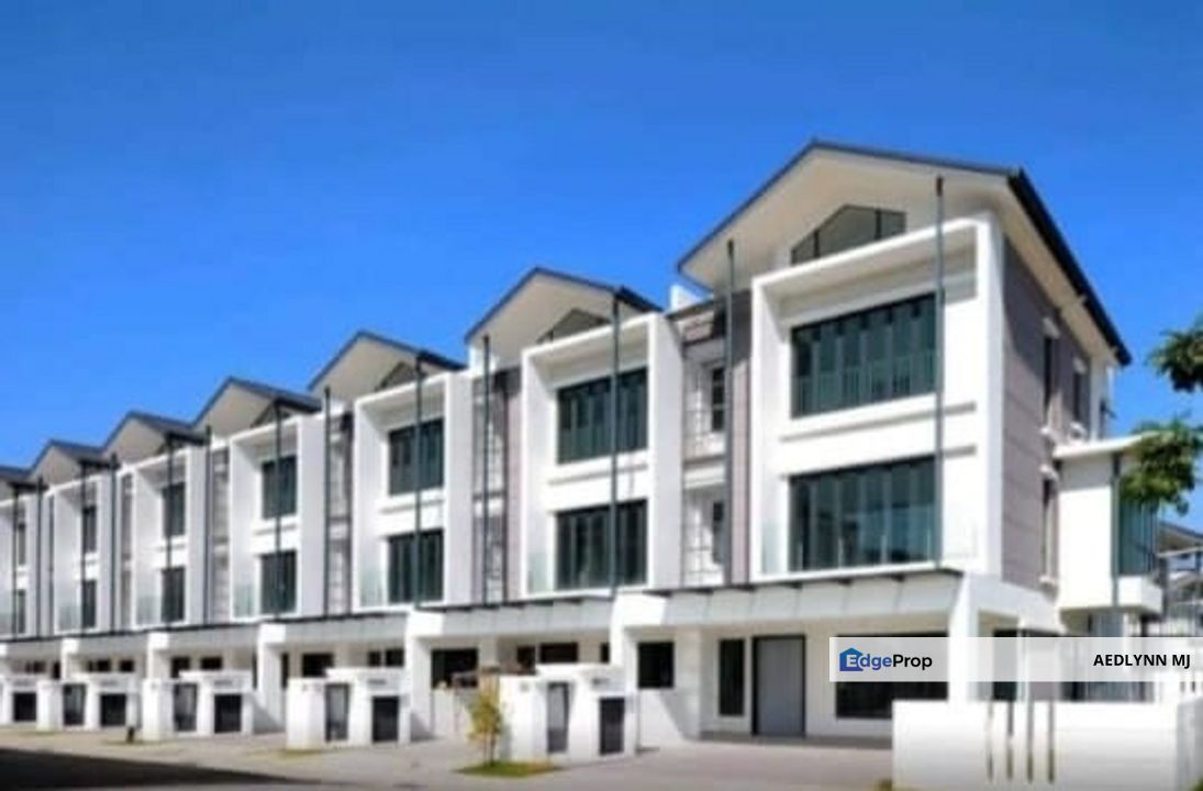  3 storey link villa , Andira Park, Bandar Bukit Puchong, Puchong , Selangor, Puchong