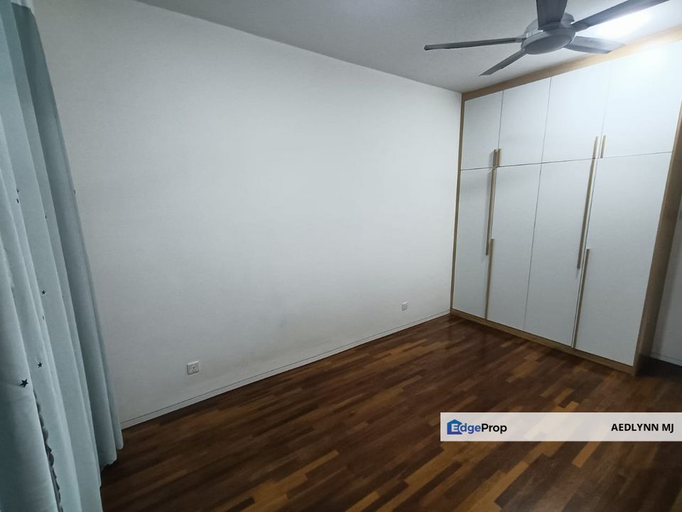  3 storey link villa , Andira Park, Bandar Bukit Puchong, Puchong , Selangor, Puchong