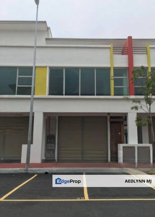 saujana puchong 2 storey shoplot, Selangor, Puchong
