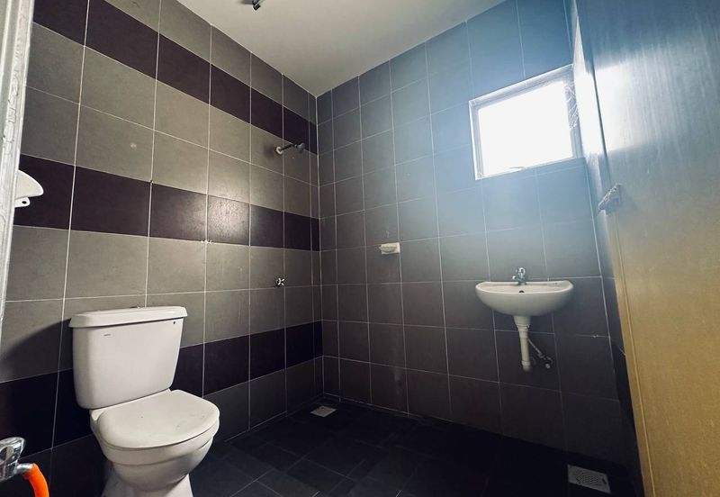 TAMAN MULIA, SITIAWAN