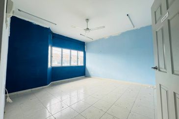 TAMAN MULIA, SITIAWAN