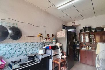 TAMAN PERUMAHAN PERWAJA