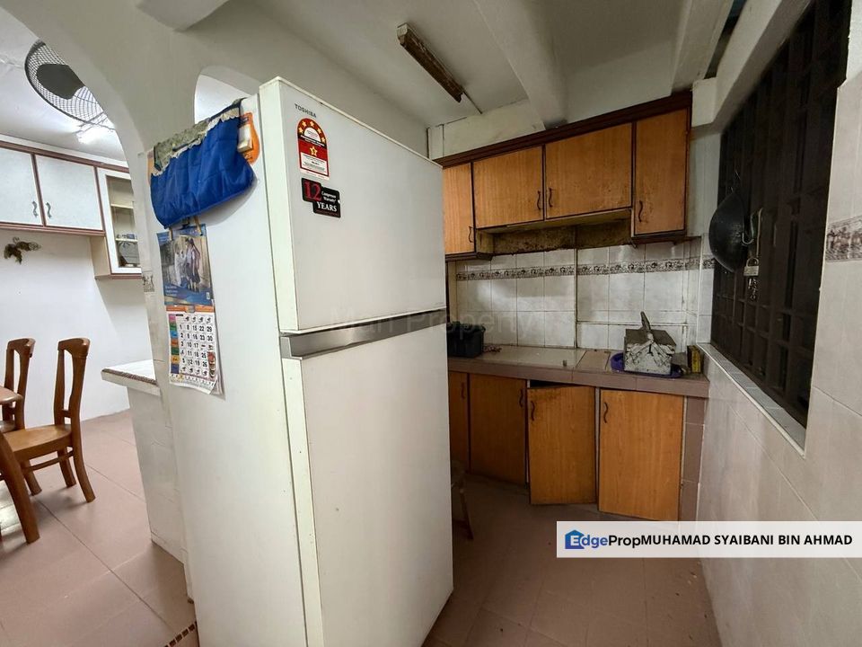 FLAT HAMNA GROUND FLOOR FOR SALE  📍Location: Sungai Dua, Gulugor, Pulau Pinang., Penang, Sungai Dua (Island)